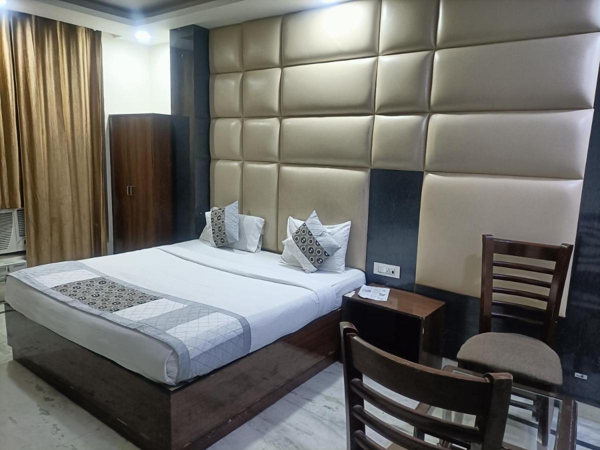 King Delhi Airport Hotell New Delhi Eksteriør bilde