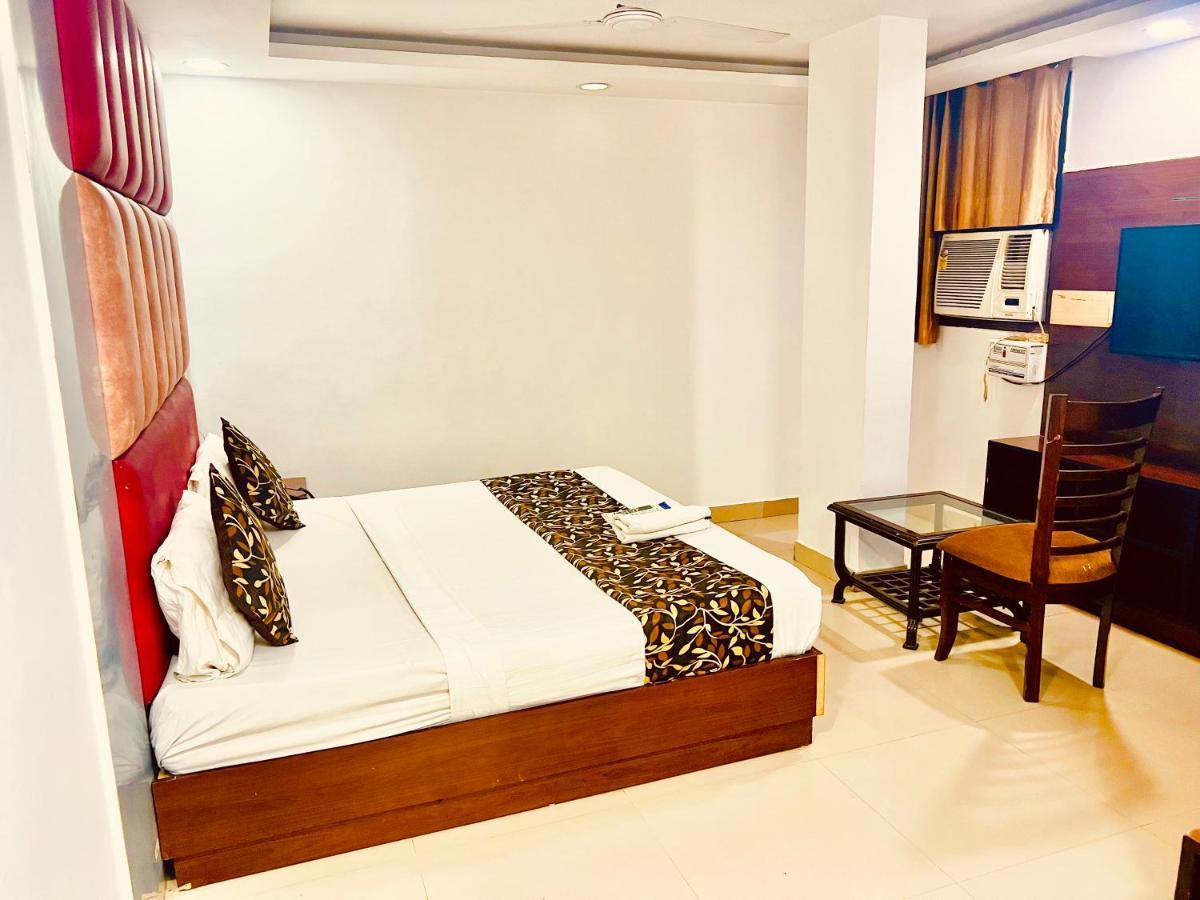 King Delhi Airport Hotell New Delhi Eksteriør bilde