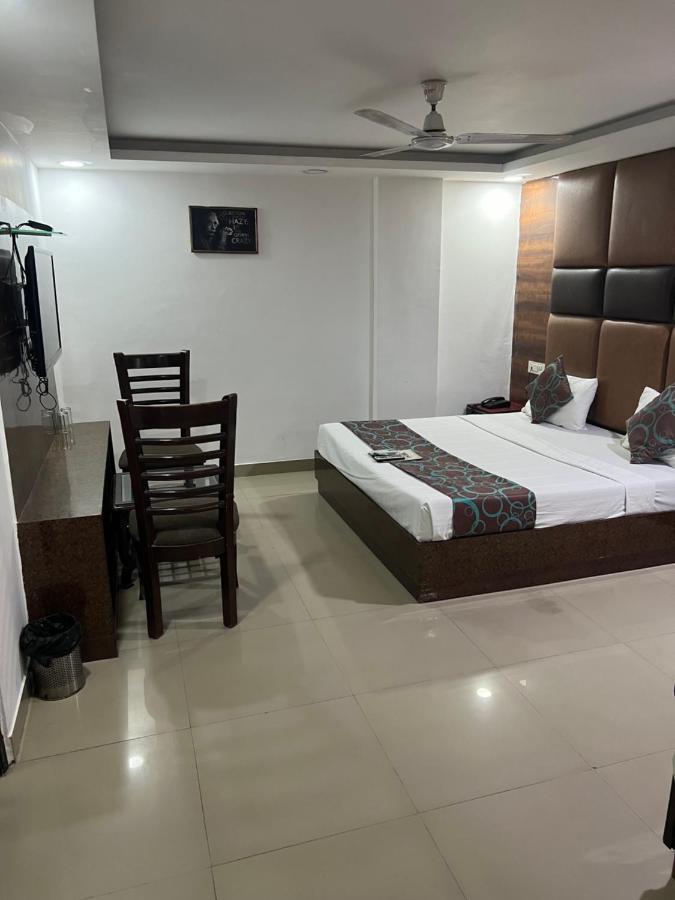 King Delhi Airport Hotell New Delhi Eksteriør bilde
